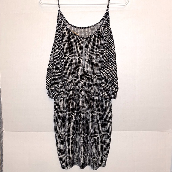 Lulu’s‎ Dress - Picture 4 of 4